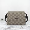 GG211131BKF-057　グッチ GUCCI 2024年最新入荷 メッセンジャーバッグ 斜め掛け ショルダーバッグ クロスボディバッグ キャンパス メンズバッグ