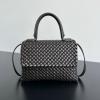 BOV776783SK-aj　ボッテガヴェネタ BOTTEGAVENETA 2024年最新入荷 パティ トップハンドルバッグ イントレチャートレザー トートバッグ レディース コーヒー