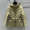 YFMC24044-JS　モンクレール MONCLER 2024年秋冬最新入荷 フーデッド ジャケット ジップアップ ダウンジャケット レディース アウター