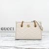 GG779727PBS-057　グッチ GUCCI 2024年最新作 GGマーモント ミディアム トートバッグ 2way ショルダーバッグ レディース レザー