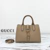 GG795349PQH-057　グッチ GUCCI 2024年最新入荷 フック クロージャー付き スモール トートバッグ ハンドバッグ 2way ショルダーバッグ レディース レザー