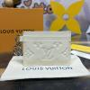 M12179-057　ルイヴィトン LOUISVUITTON 2024年最新入荷 カードケース ポルト カルト LV チャーム カードホルダー 名刺入れ グレインレザー