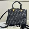 FD8BH394NSL-168　フェンディ FENDI 2024年最新入荷 サンシャイン スモール トートバッグ ハンドバッグ 2way ショルダーバッグ FFジャカードファブリック 