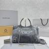 BA92540ZRHS-99 バレンシアガ BALENCIAGA 2025年新作 LE CITY ミディアム トートバッグ ハンドバッグ ショルダーバッグ レディース